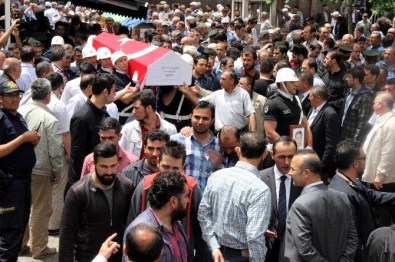 Şehit Polis Son Yolculuğuna Uğurlandı