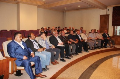 Arslan'dan Muhtar Ve STK'lara Bilgilendirme Toplantısı
