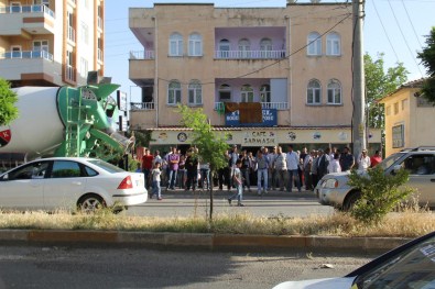 Diyarbakır'da Hüda Par Konvoyuna Taşlı Saldırı