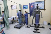 İSLAM ÜNİVERSİTESİ - Gazze İslam Üniversitesi Fizik Tedavi Merkezi'ne Donanım Desteği