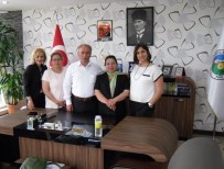 TOPAKKAYA - İş Kadınlarından Topakkaya Belediyesi'ne Ziyaret
