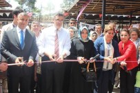 OMURİLİK FELÇLİLERİ - Kadınlar, 'Emeklerini' Sergiledi