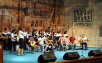 ÖĞRENCİ VELİSİ - Kasimiye Ortaokulunun Diller Korosu, Şarkılarını 5 Ayrı Dilde Söyledi