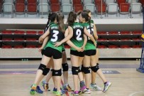 Küçük Kızlar Yarı Final Maçları Yalova'da Başladı