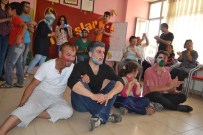 Ultraslan Taraftar Grubundan Engelli Öğrencilere Yardım