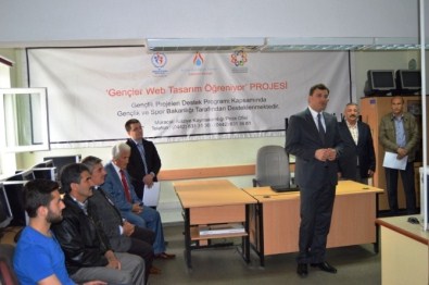 Web Tasarımı Kursu Sertifika Töreni Düzenlendi