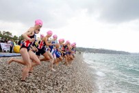 KONYAALTI SAHİLİ - Antalya'da Triatlon Heyecanı