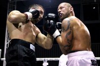 ŞAMPİYONLUK MAÇI - Fırat Arslan Rakibini Devirdi