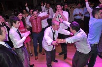 MUHTEŞEM YÜZYIL - İşçiler Bu Defa Oynamaktan Yoruldu