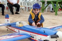 CEZMİ TÜRK GÖÇER - Mersin'de Model Uçak Şenliği