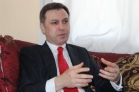 EYÜP ÖZGÜÇ - Türk Parti Genel Başkanı Özgüç, Erzurum'da Bar Oynadı, Türbeyi Ziyaret Etti