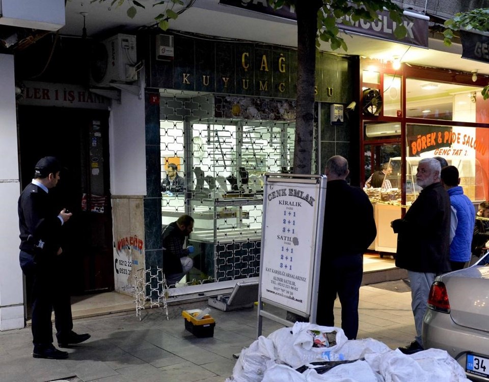 Kağıthane'de kuyumcu soygunu