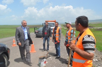 AK Parti Milletvekili Adayları Arpaçay'da Muhtarlarla Buluştu