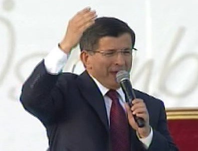 Başbakan Davutoğlu Büyük Fetih Şöleni'nde konuştu