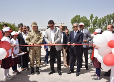 Projeleriyle Umut Verdiler