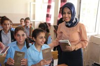 OSMAN DEMIR - Üniversite Öğrencilerinden Kitap Desteği