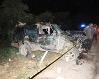 Adana'da Trafik Kazası Açıklaması 4 Ölü, 4 Yaralı