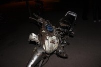 Akyazı'da Motosiklet Devrildi Açıklaması 2 Yaralı