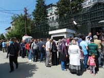 GÜVENLİK KONTROLÜ - Kosova'da Türkler 7 Haziran Seçimi İçin Oy Kullandı