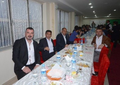 Sarıkamış Esnafspor'a Destek Toplantısı Yapıldı