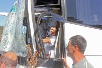 MUSTAFA AKMAN - Zincirleme Trafik Kazası Açıklaması 20'Ye Yakın Yaralı