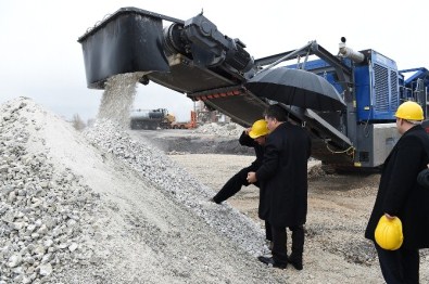 4 İlçede Taş Ocağı Ve Asfalt Tesisi Hizmete Girdi