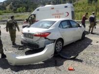 Adıyaman'da İki Otomobil Çarpıştı Açıklaması 5 Yaralı