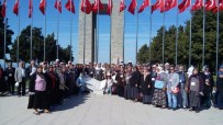 SEYİT ONBAŞI - Başkan Duruay, Gölbaşılıları Çanakkale'ye Uğurladı