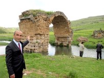 ÇÖKME TEHLİKESİ - Başkan Özdemir, 'Tarihi Septimius Severus Köprüsü Turizme Kazandırılıyor'