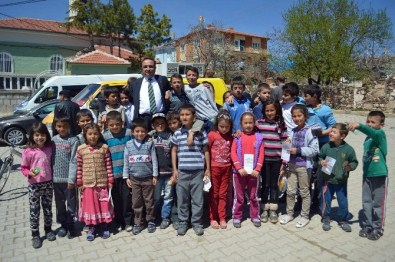 Milletvekili Adayı Özkaldı'dan Derbent Köyü'ne Taşkın Koruma Sözü Verdi