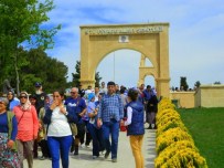 GELIBOLU YARıMADASı - Polisler Ve Öğretmenler Çanakkale'ye Gitti