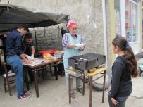 Hisarcık'ta Eğitim Yararına Kermes