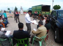 MEHMET KARATAŞ - Kurtalan'da Çiftçilere Traktör Kullanma Eğitimi