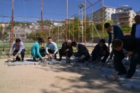 KARAGEDIK - El Ele Verip Okullarını Güzelleştiriyolar