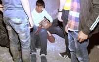 ERSİN ARSLAN - Gaziantep'te Akraba Kavgası Açıklaması 1'İ Polis 2 Yaralı