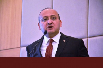 Yalçın Akdoğan'dan İlginç Benzetme