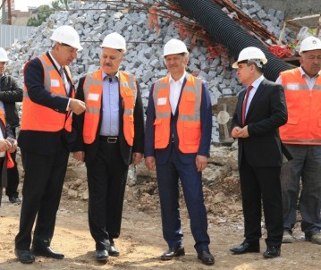 Agora AVM Bir Ay İçinde Hizmete Açılacak