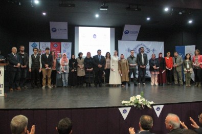 'Ben De Osmanlıca Türkçesi Öğreneceğim'