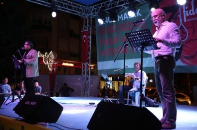 Deniz Gezmiş Ve Arkadaşları İçin Bir Araya Geldiler