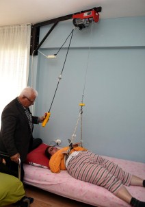 Hayata 'Çelik Halatlarla'Bağlanıyor