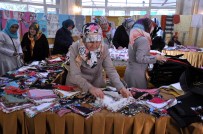 MURAT DURU - Kazan'da Öğrenciler Yararına Kermes Açıldı