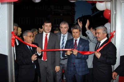 MHP Kocasinan İlçe Seçim İrtibat Bürosu Dualarla Açıldı