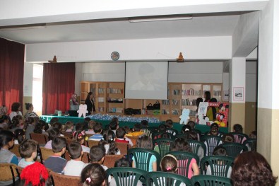 Sapanca MYO'dan 'Gülüşlerim İnci'Projesi