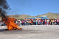 YANGIN TATBİKATI - Derik'teki Okullarda Yangın Tatbikatı Yapıldı