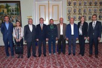 DOSTLUK KÖPRÜSÜ - Edebiyatçılar Büyükşehir'de