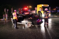 ŞİDDETLİ FIRTINA - Fırtına Ve Yağış Hayatı Adeta Felç Etti