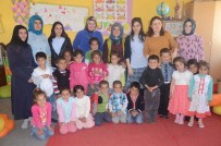 Liseli Öğrencilerden Köy Okuluna Yardım