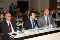 Türkiye'de 9,5 Milyon Kişi Kayıt Dışı Çalışıyor