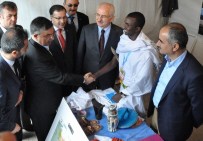 ATATÜRK KONGRE VE ETNOGRAFYA MÜZESI - Dünyanın Renkleri Sivas'ta Buluştu