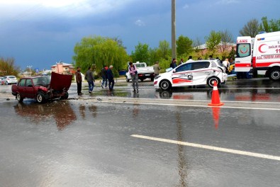 Kahramanmaraş'ta Trafik Kazası Açıklaması 4 Yaralı